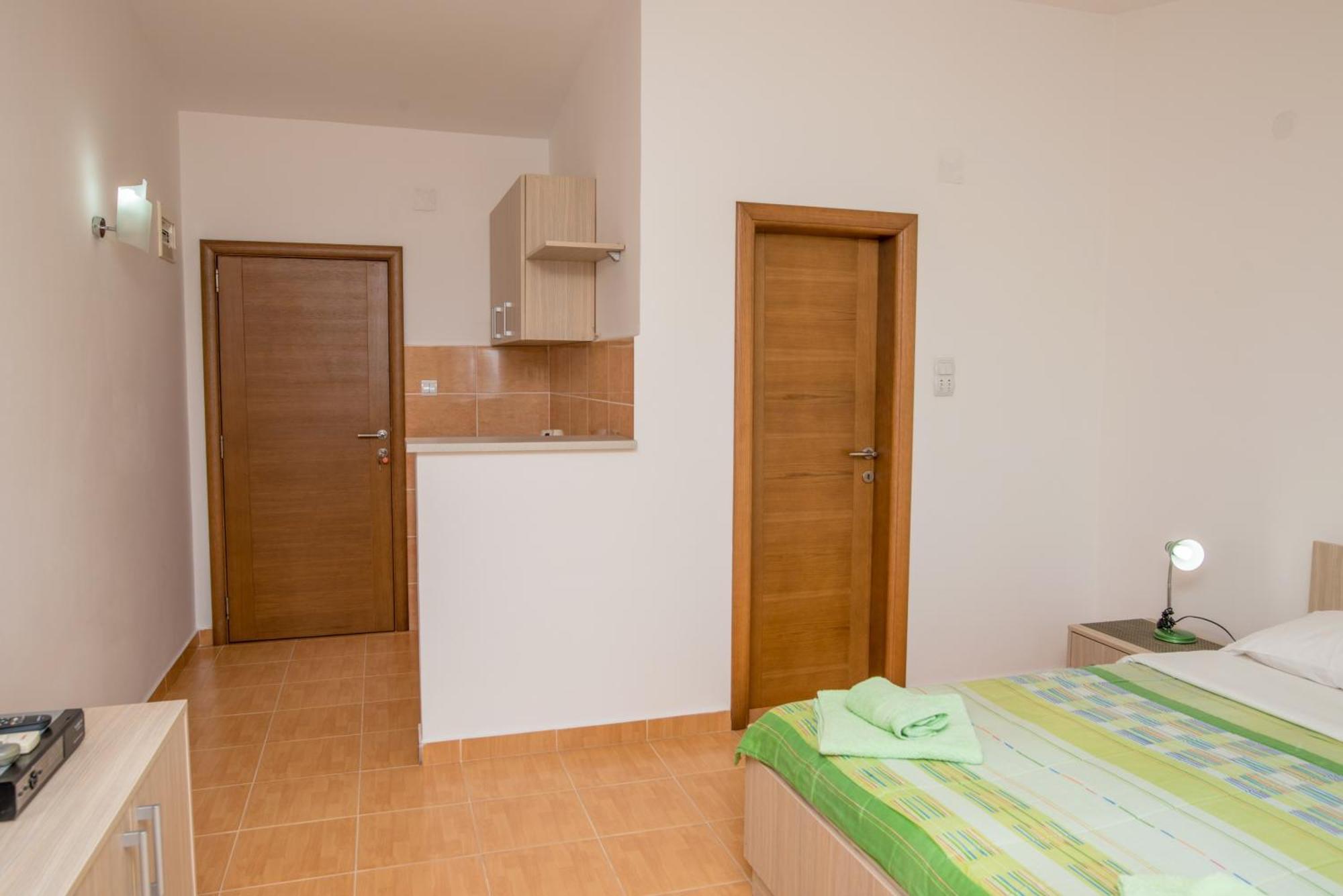 Villa Vjera Petrovac Szoba fotó