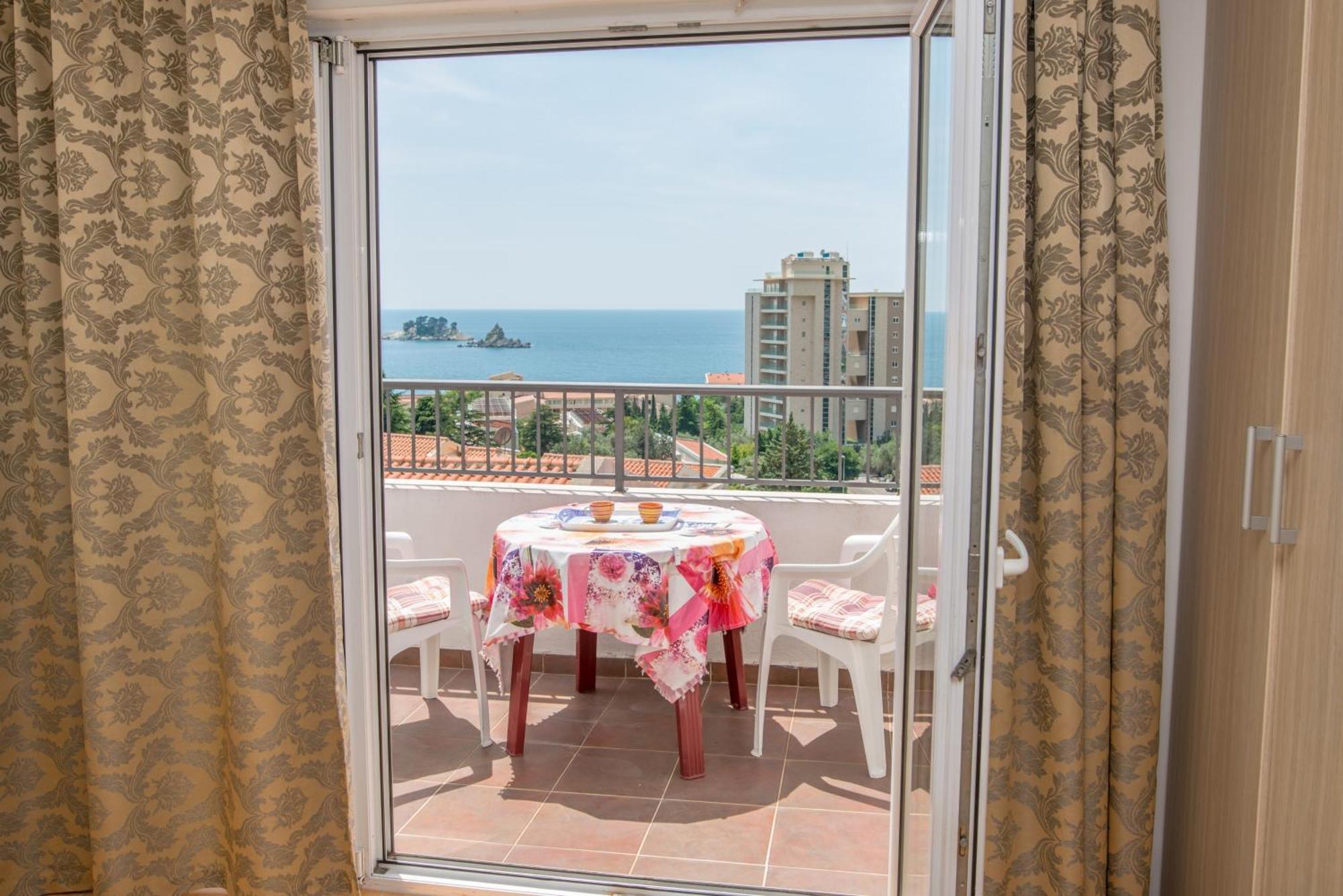 Villa Vjera Petrovac Szoba fotó